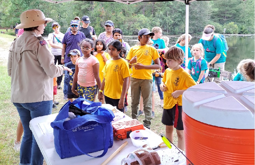 5 Groups of 20+ Scouts Fish for An Hour